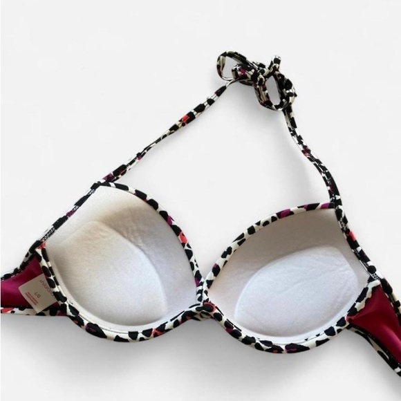 SOLD - Picture 7 of 8